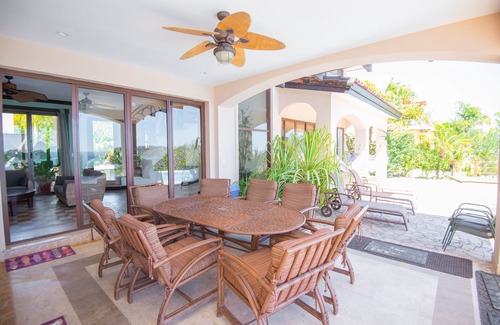 Samara Villa | Luxury 5 bdrm house, w 40-foot pool, 10 minute walk to beach
