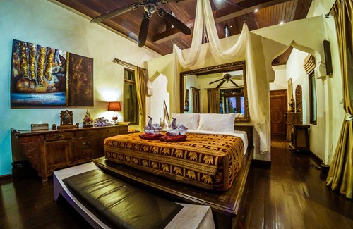 Kamala Bed & Breakfast | Luxury 8-9 Bed Room Villa with 2 pools, chefservice , Ocean View, Kamala Beach