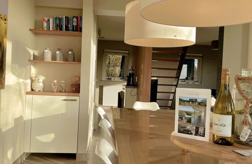 De Cocksdorp Villa | Luxury 8 person 'Golf Villa Texel' near the sea