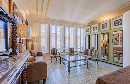 Canet de Mar Apartment | Luxury accommodation on the Mediterranean coast