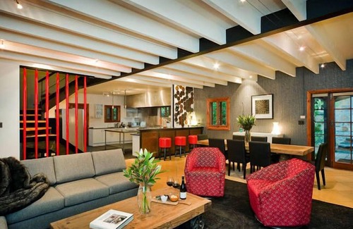 Hahndorf House | Luxury Accommodation in Hahndorf - Thiele House Retreat