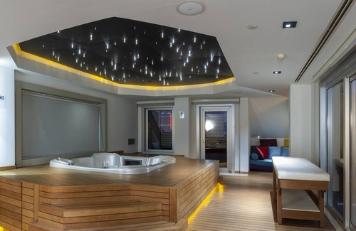 Gayrettepe Apartment | Luxury and Central Residence in Istanbul Besiktas
