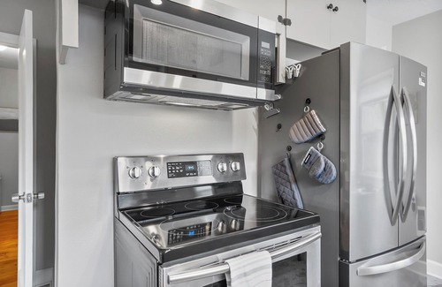West Salem House | Luxury and comfort at this cozy home