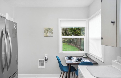 West Salem House | Luxury and comfort at this cozy home