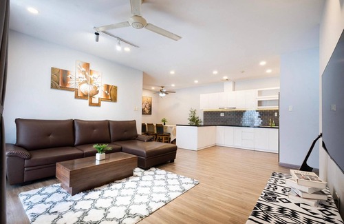Ho Chi Minh City Apartment | Luxury Apartments Horizon Tower Security & Comfort. Perfect Saigon Stay.