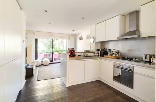 Sint-Pieters-Woluwe Apartment | Luxury Apartment in the Center of Brussels