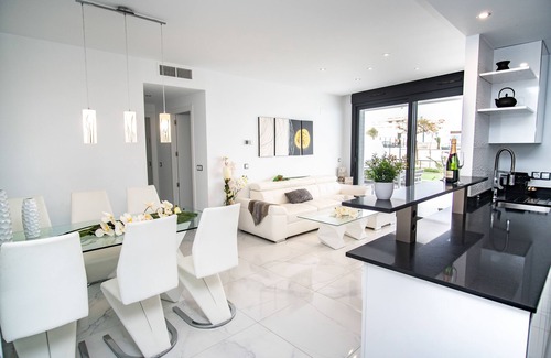 Els Arenals del Sol Apartment | Luxury apartment Infinity view sunrise