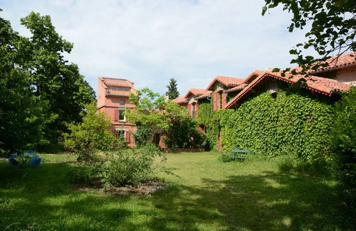 Marssac-sur-Tarn Apartment | Luxury apartment in a serene location with 15m swimming pool