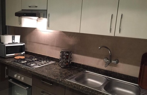 Quartier Des Mimosas Apartment | Luxury apartmen/2 beds/2 living-room/2 smart TV 55”