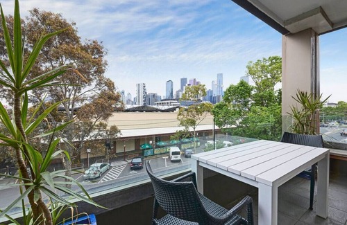 South Melbourne Condo | Luxury Apartment in South Melbourne