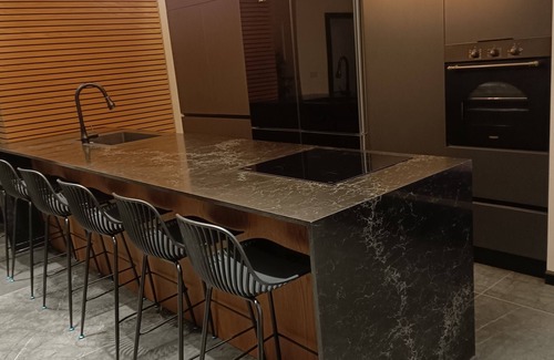Bat Yam Apartment | *Luxury Apartment 5 room 2 minutes from the beach*