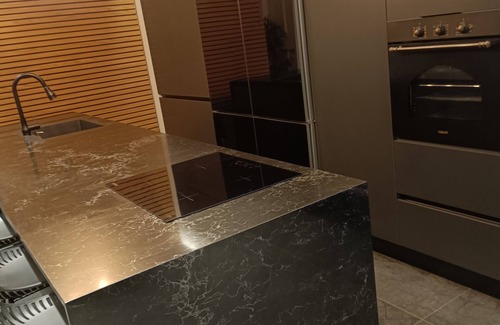 Bat Yam Apartment | *Luxury Apartment 5 room 2 minutes from the beach*