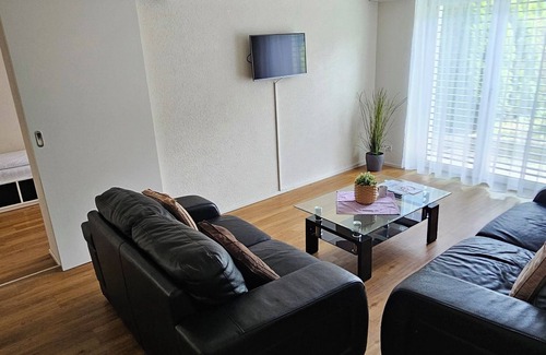Brienz Apartment | Luxury Apartment Garden