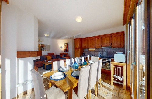 Nendaz Apartment | Luxury apartment in Veysonnaz