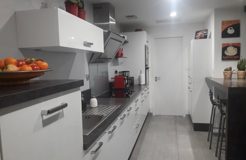 Leucate Apartment | LUXURY APARTMENT IN THE CITY CENTER 150 M FROM THE BEACH AND THE MARINA