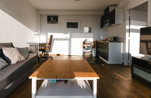 Sint-Jans-Molenbeek Apartment | luxury apartment near Tour & Taxis for 2-5 with a 270 ° panoramic view