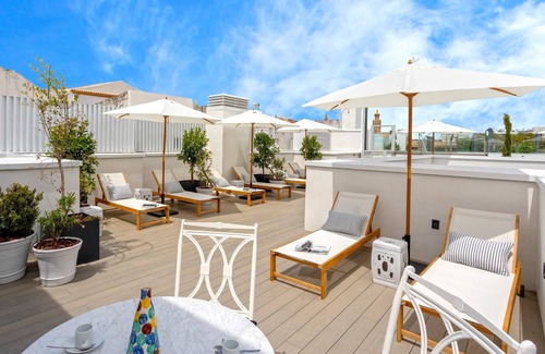 Triana Apartment | Luxury apartment near Torre del Oro. Betis VI