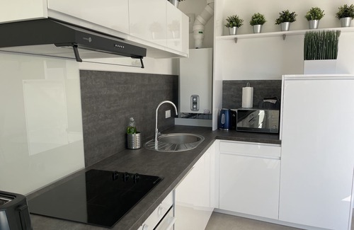 Guidel-Plages Apartment | Luxury apartment overlooking the beach and ocean