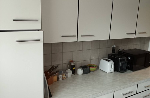 Villach Apartment | LUXURY APARTMENT Quiet location, 10min. to the center. Close to lakes + ski areas.