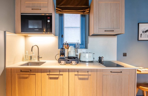 Montmartre Apartment | Luxury Apartment - Sacre Coeur - 4 guests