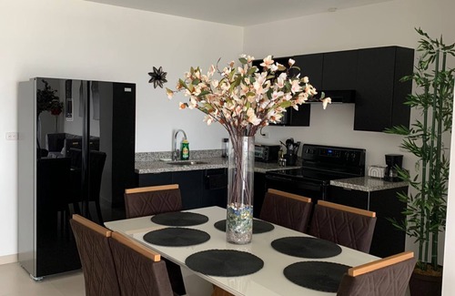 San Salvador Apartment | Luxury apartment with a dream view