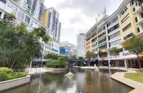 Puchong Apartment | Luxury Apt O Near Sunway w/AtariGames @SetiaWalkn