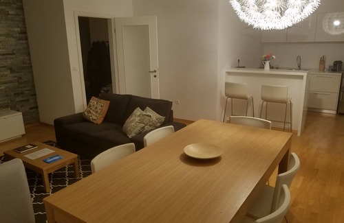 Kranjska Gora Apartment | Luxury Apt with balcony and sauna near ski slopes and biking/hiking trails