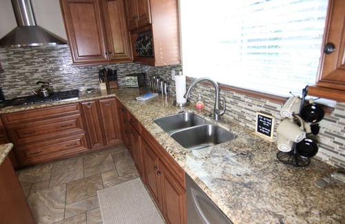 Lakehead House | Luxury at the Lake - Large Lakeview - Game Room - Shasta Lakeshore Retreat #7