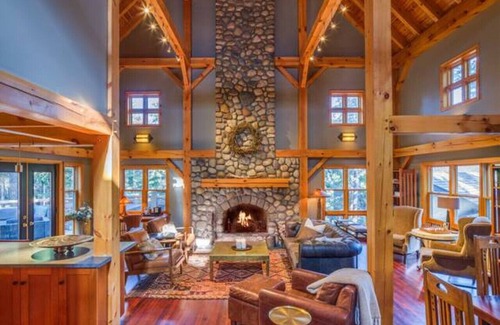 Banff House | Luxury Banff Home - Hot Tub