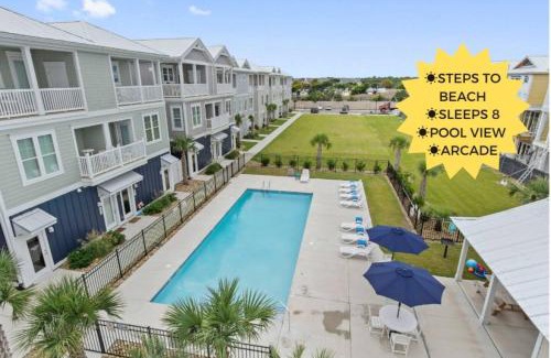 Emerald Isle House | Luxury Beach Condo 5 Min Walk To Beach & Shops!