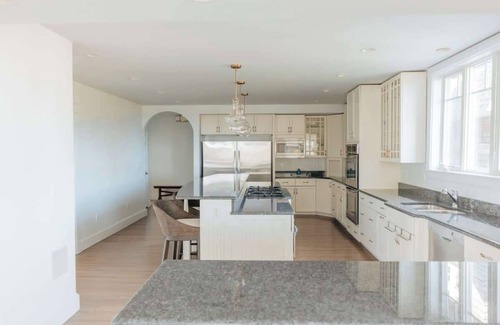 Easton's Point House | Luxury Beach Cottage