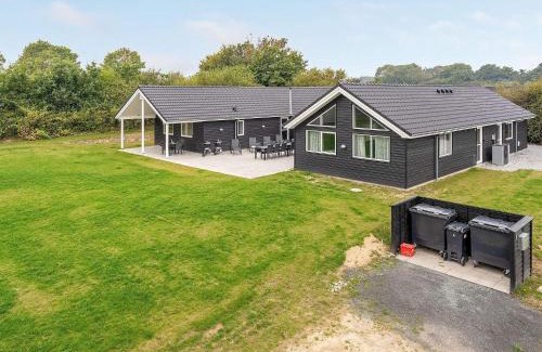 Mommark Strand House | Luxury Beach House for 20 - By Traum Ferienwohnungen
