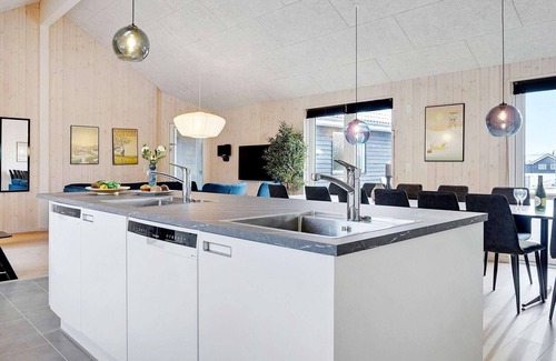 Mommark Strand House | Luxury Beach House for 20 - By Traum Ferienwohnungen