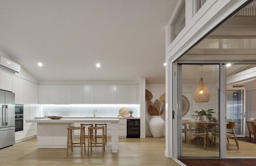 Mermaid Beach House | Luxury Beach Living