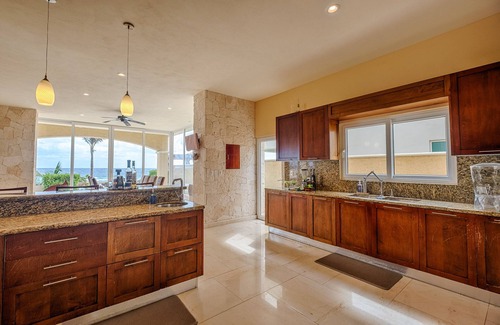 Tulsayab Villa | Luxury-Beachfront-Private Chef-Heated Pool