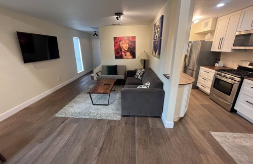 Parker Lane House | Luxury Beats
