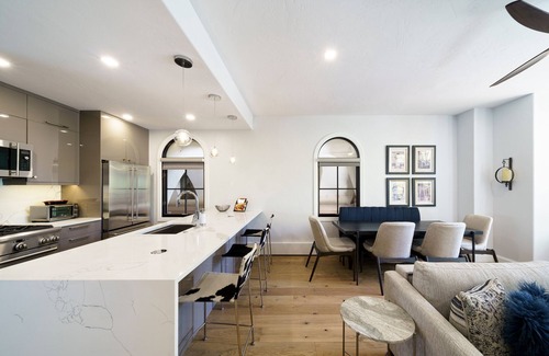 Edwards Condo | Luxury Beaver Creek - Arrowhead - ski in & ski out, hot tub & pool, remodeled