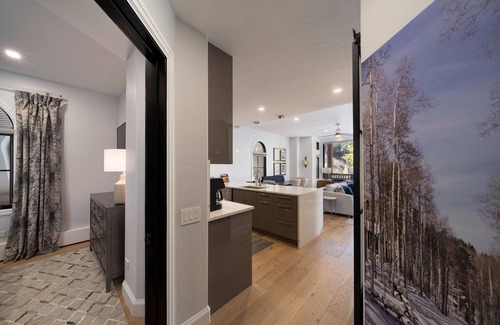 Edwards Condo | Luxury Beaver Creek - Arrowhead - ski in & ski out, hot tub & pool, remodeled
