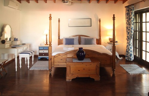 Agia Anna Bed & Breakfast | Luxury Bed and Breakfast in Cyprus. Charming comfort, warm host