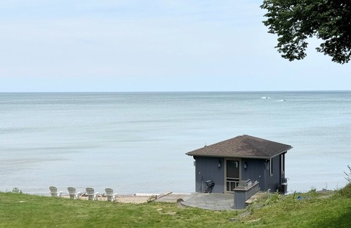 West Irondequoit House | Luxury Boat House Getaway