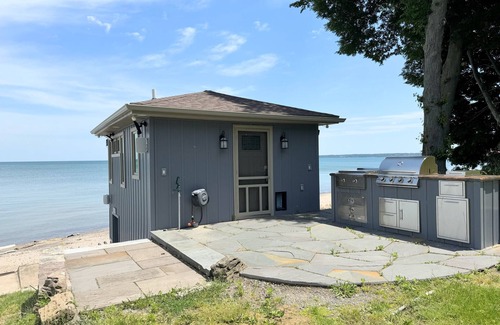 West Irondequoit House | Luxury Boat House Getaway