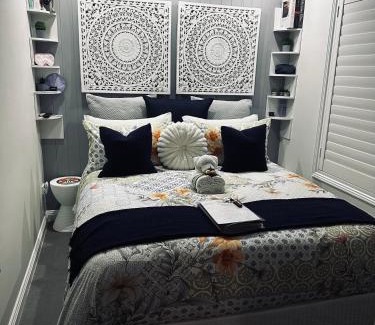Ormeau Villa | Luxury Boutique Self-Contained Private Granny Flat