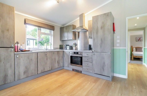 Dereham Ski Chalet | Luxury boutique style lodge with one double bedroom and one twin bedroom.