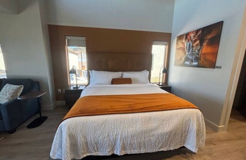 La Verkin House | Luxury Casita, near Zion National Park