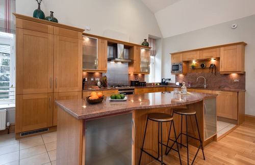 Dollar Apartment | Luxury castle apartment