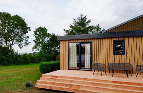 Blokzijl Ski Chalet | Luxury Chalet Eveline in the middle of Natura2000, close to Blokzijl, Giethoorn and more!