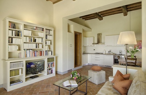 Panzano in Chianti Apartment | Luxury Chianti with Charme, View, Pool and private Patio