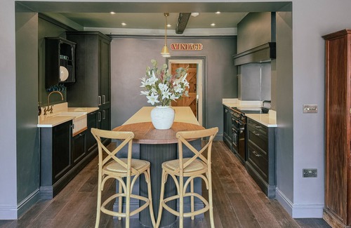 Lincoln House | Luxury City Centre Georgian Town House