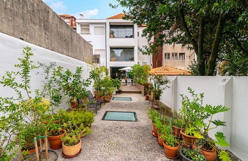 Centro / Baixa Villa | Luxury City Oasis for Family & Friends -B/Fast & Housekeeping incl.