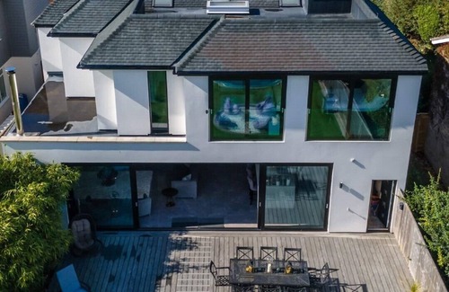 Radipole House | Luxury coastal property with private indoor pool.